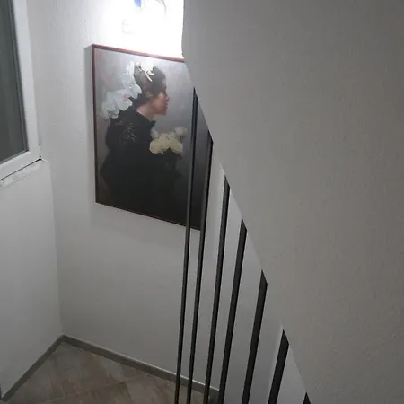 Family Apartment *